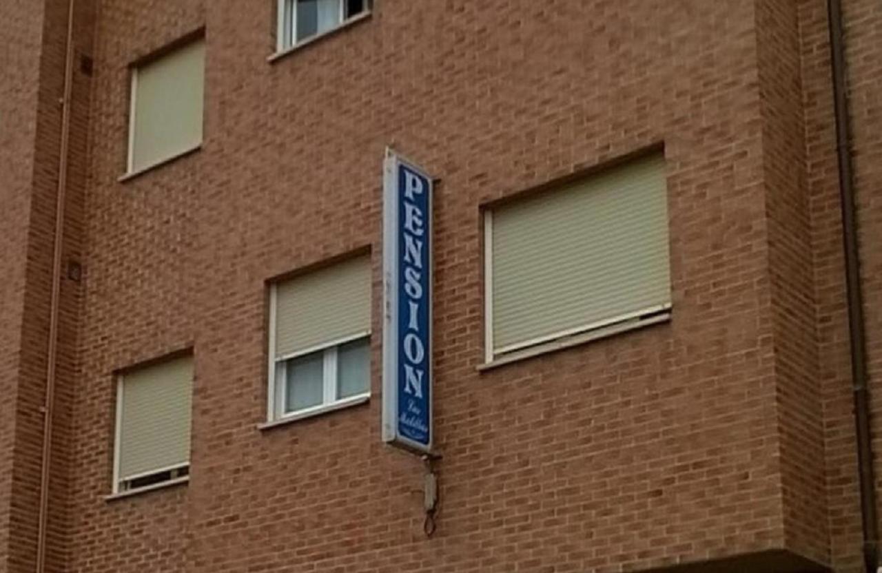Pensión Las Matillas Miranda de Ebro Exterior foto